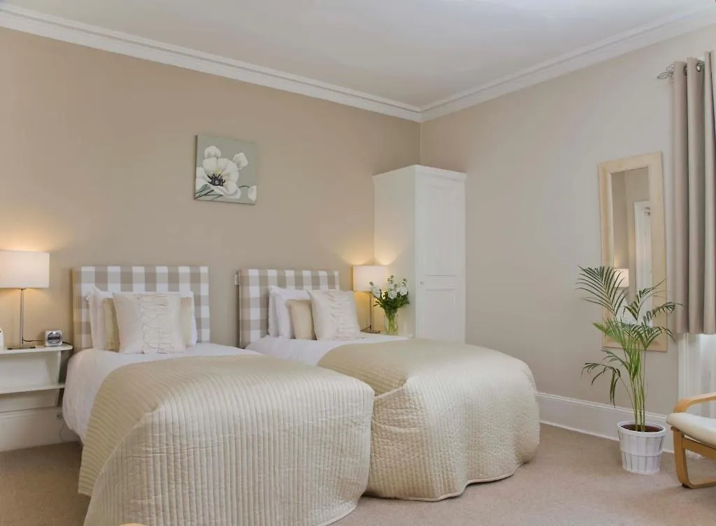 **** Guest house The Cheltenham Townhouse Studios At Glenfall Lawn Pittville Circus United Kingdom